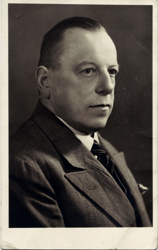 dr Konrad Kolszewski